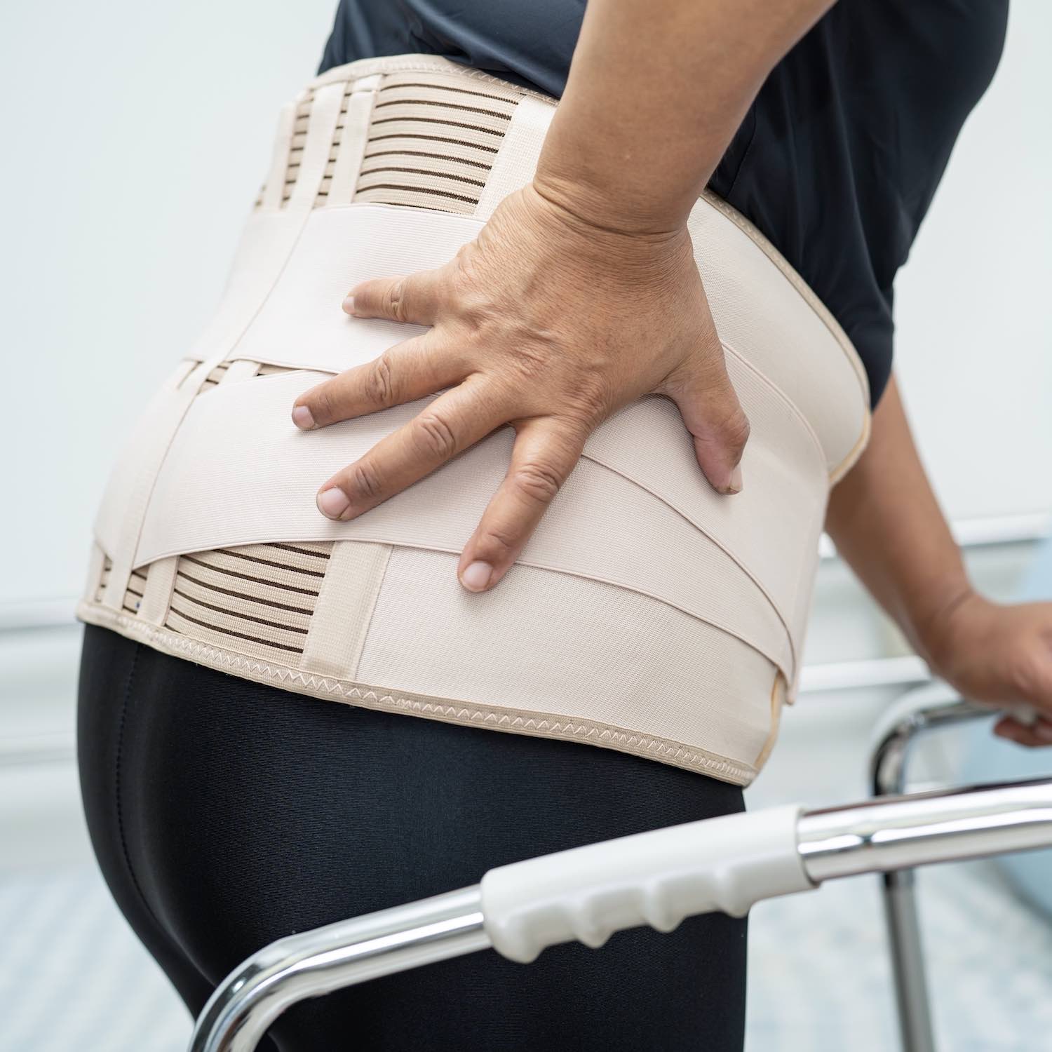 Orthopédie, attèles, ceinture orthopédique, orthèses, Pharmacie Centrale Noël Coulommiers